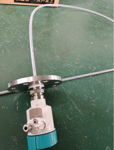 智能導(dǎo)波雷達(dá)液位計(jì)